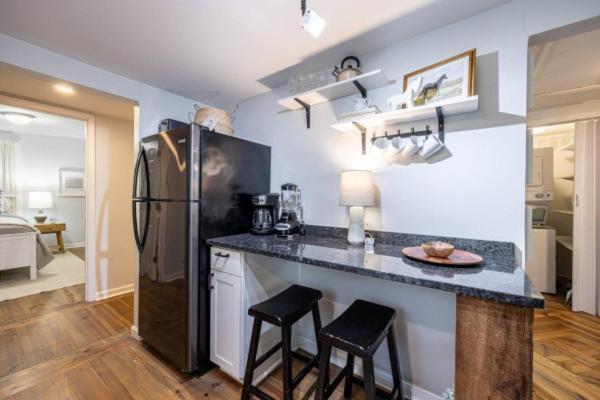 Downtown Bungalow Less Than 1 Miles To Uga Athens Bagian luar foto